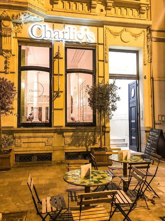 Apartamento Charlie'S Bed & Breakfast Amberes