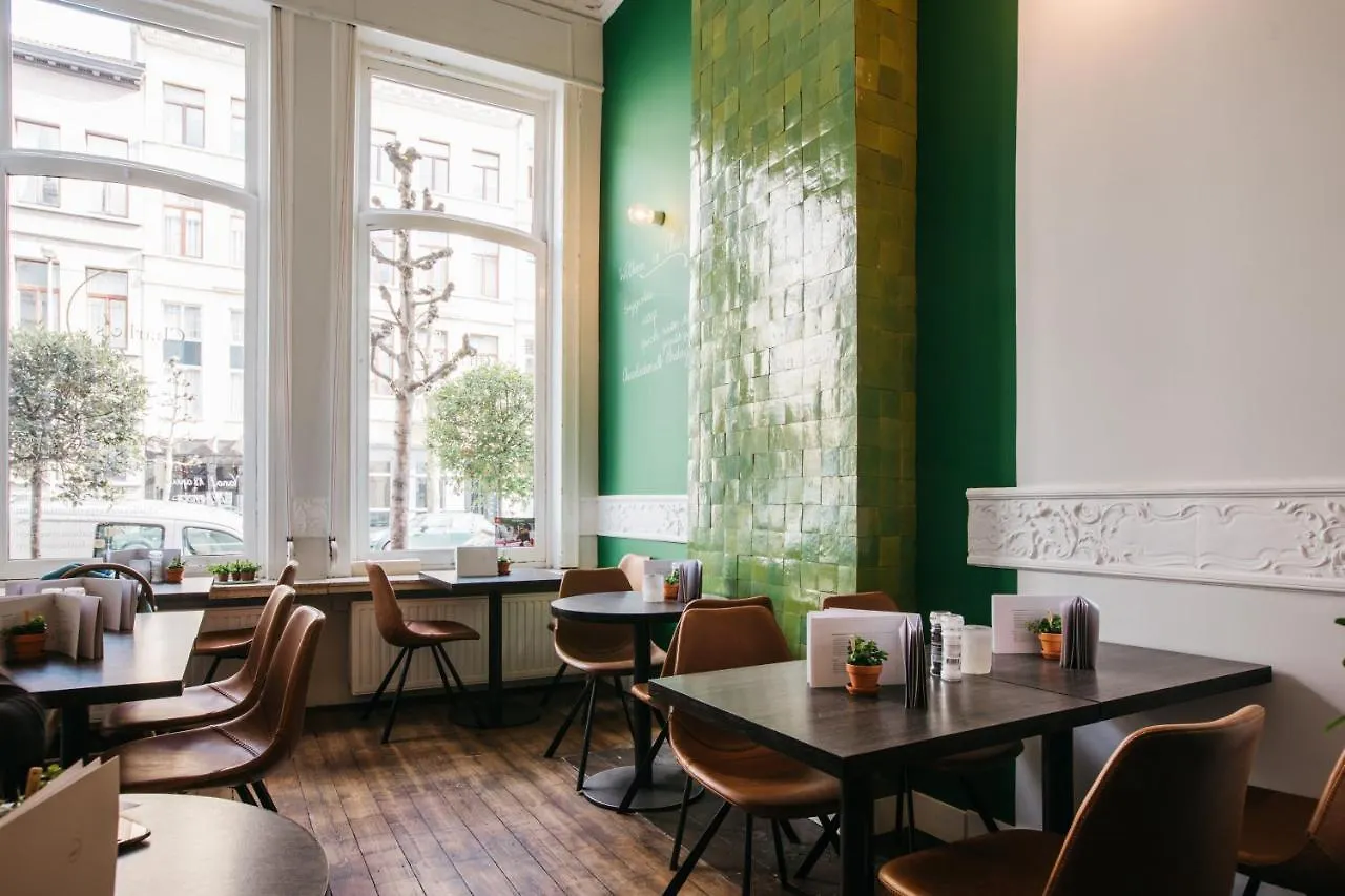Charlie'S Bed & Breakfast Amberes Apartamento